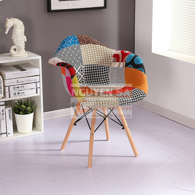 ghe cafe eames H386A